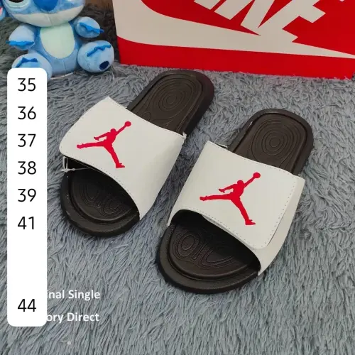 Chancletas Jordan's photo #10