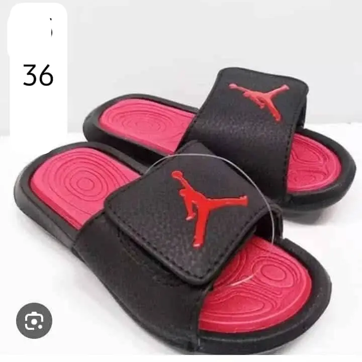Chancletas Jordan's photo #1