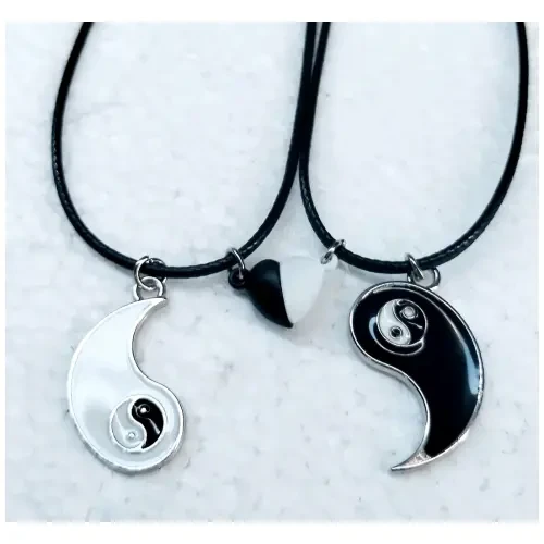 Juego de collar con iman's foto | Ixi'Shop |  BizneCubano